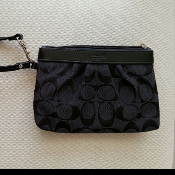 Coach wrislet wallet - Picture 7 of 12